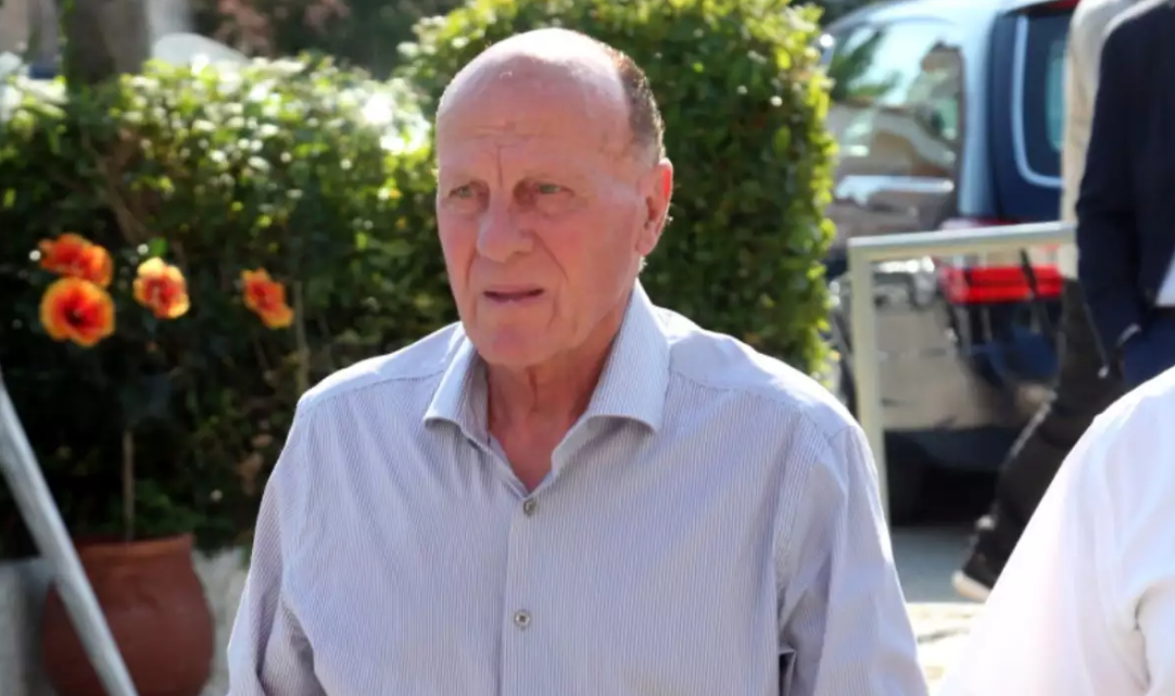 Μίμης Δομάζος: Η συγκλονιστική ανάρτηση από τις κόρες του