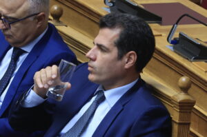 [379119] ΣΥΖΗΤΗΣΗ ΣΤΗΝ ΟΛΟΜΕΛΕΙΑ ΤΗΣ ΒΟΥΛΗΣ ΝΟΜΟΣΧΕΔΙΟΥ ΤΟΥ ΥΠΟΥΡΓΕΙΟΥ ΑΝΑΠΤΥΞΗΣ / 2η ΗΜΕΡΑ