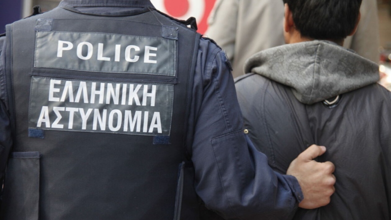 Παλαιστίνιος χτύπησε περαστικό με μπουκάλι και δάγκωσε αστυνομικό