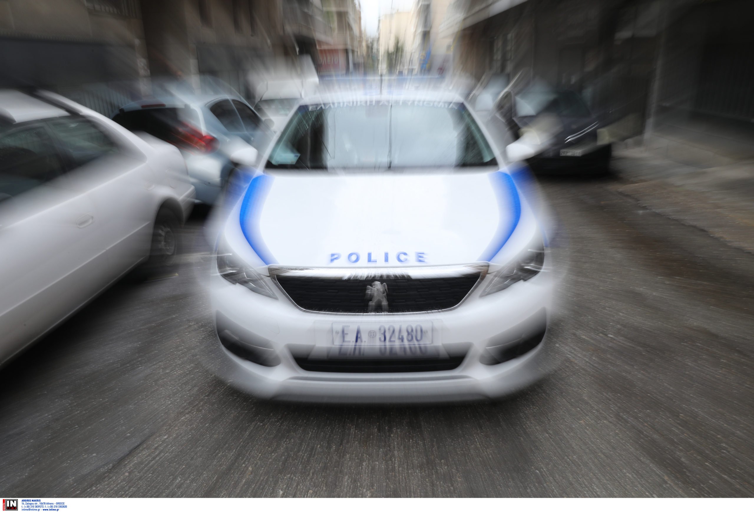 Βόλος: Οδηγούσε ανάποδα σε μονόδρομο – Αρνήθηκε αλκοτέστ και έβρισε τους αστυνομικούς