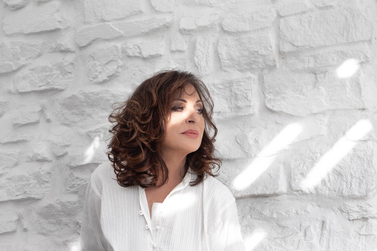 Χάρις Αλεξίου: Γιόρτασε τα γενέθλιά της με μία εντυπωσιακή τούρτα