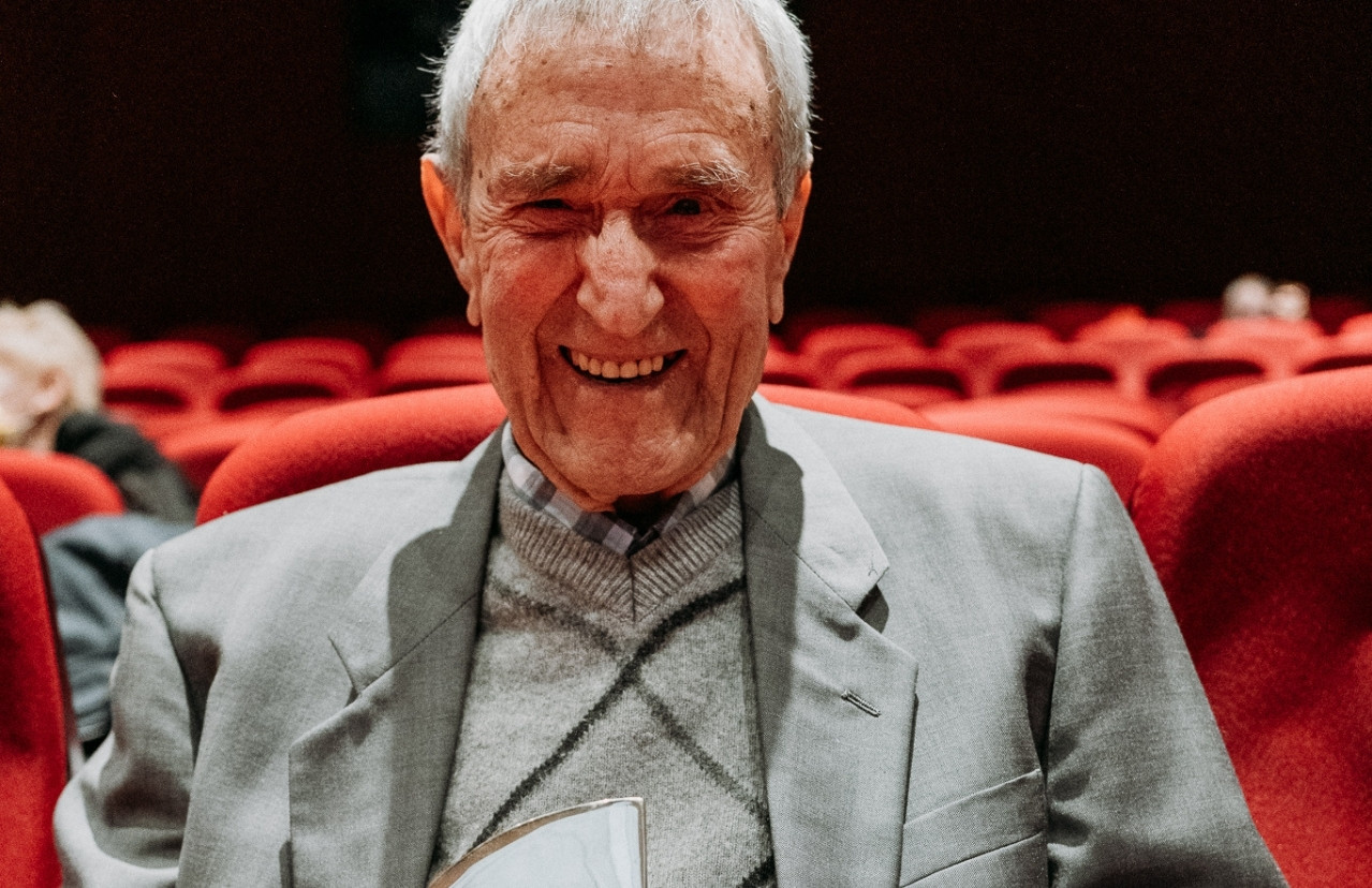 «Ο πιο γλυκός κύριος του ελληνικού κινηματογράφου κλείνει τα 100»