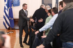 mitsotakis-2-1200x800