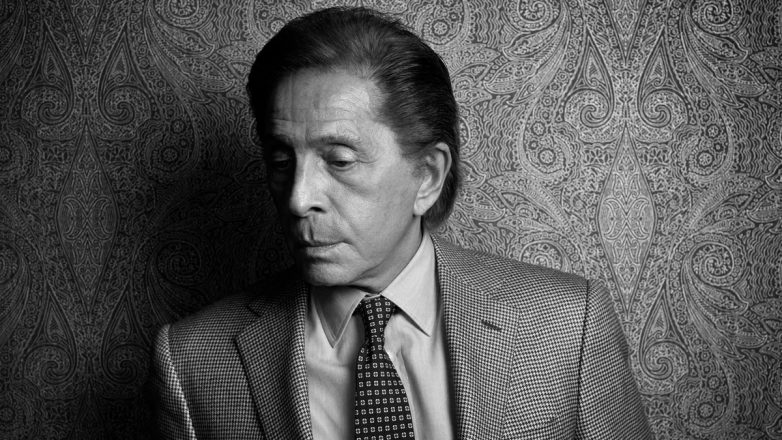 Πέθανε ο Ιταλός σχεδιαστής μόδας Valentino σε ηλικία 93 ετών