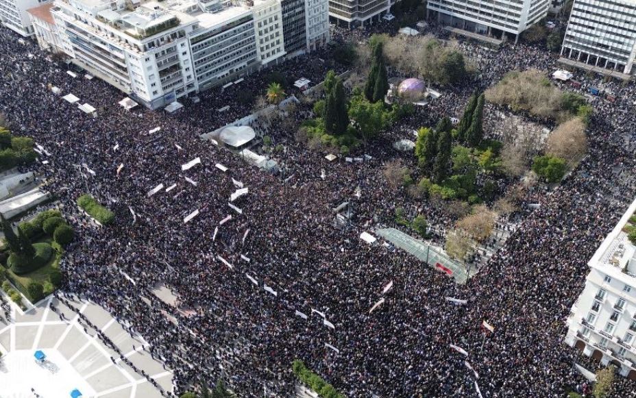 Τέμπη: «Δεν ξεχνάμε, δεν συγχωρούμε» – Ξεσηκωμός αύριο Σάββατο