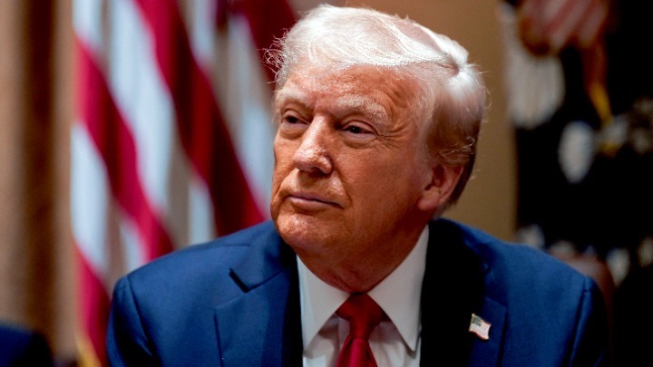 Τραμπ: Η αλλαγή καθεστώτος στο Ιράν είναι το καλύτερο