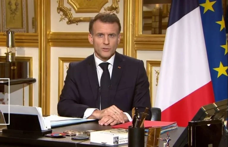 Διάγγελμα Μακρόν: «Η Τεχεράνη φέρει την πρώτη ευθύνη για τον πόλεμο