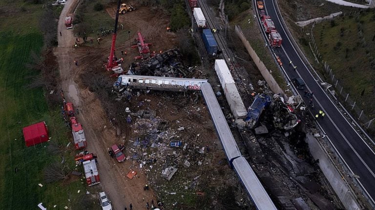 Τέμπη: Δεκτή η δήλωση αποχής της προέδρου