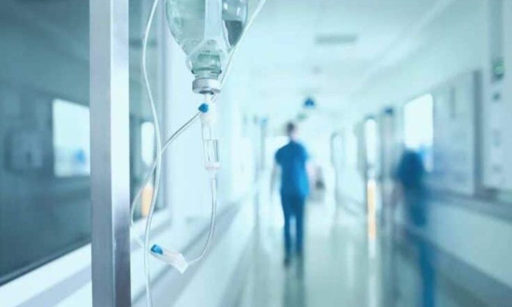 13χρονος κατέληξε στο νοσοκομείο από υπερβολική κατανάλωση αλκοόλ